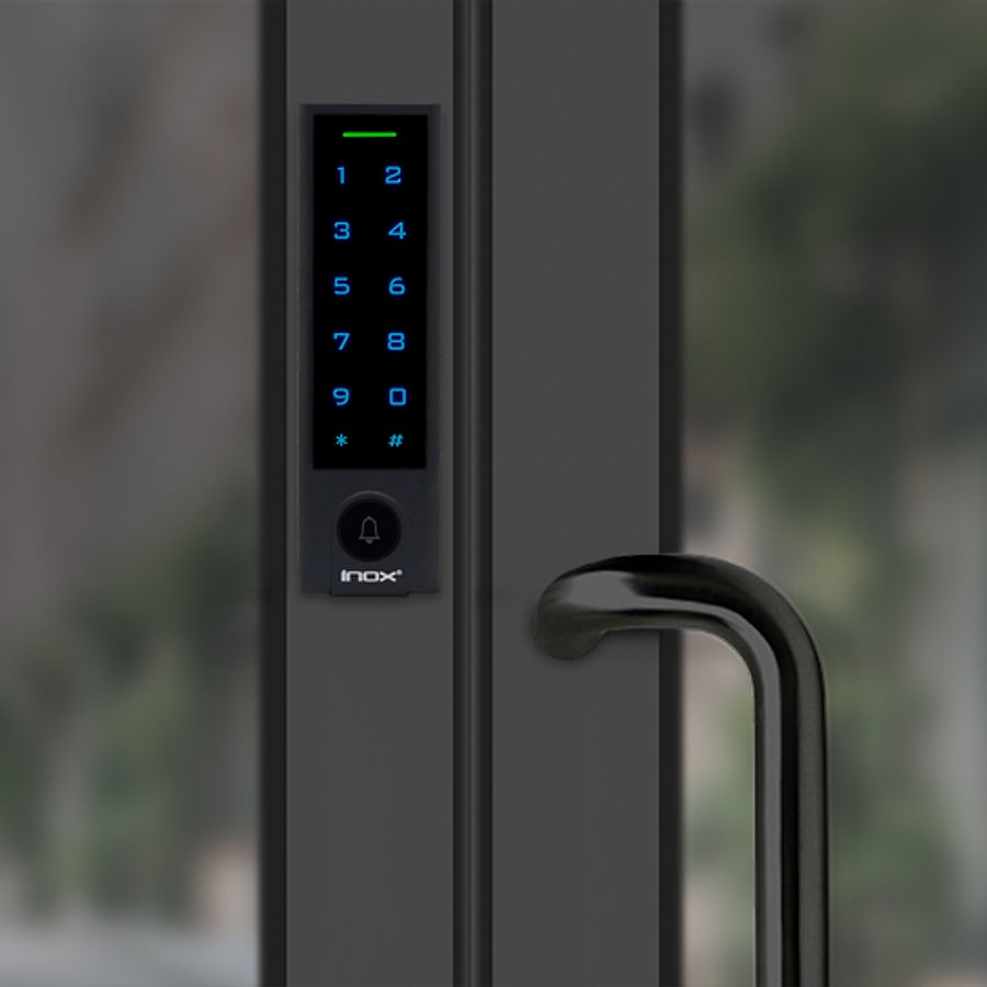 Access Control — Readers & controllers